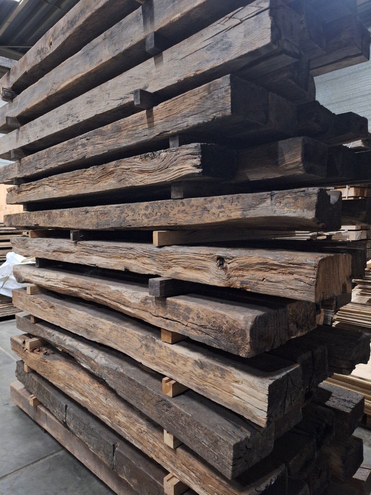 oud eiken balken gebinten  Geborsteld  hout, Ophalen of Verzenden, 250 cm of meer, Balken
