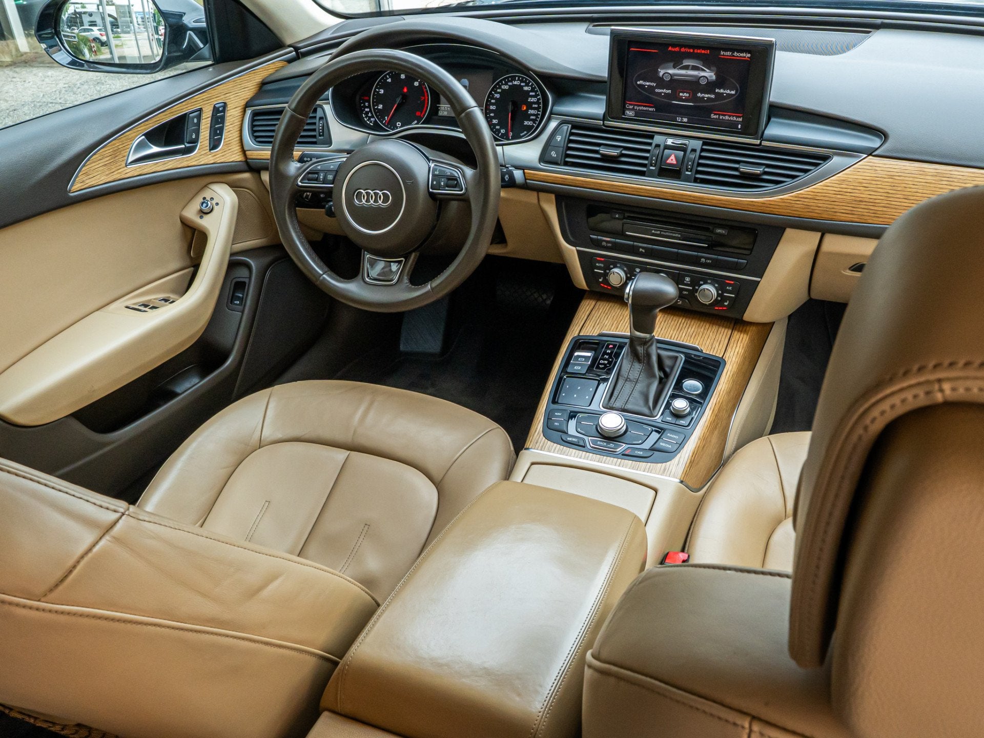 Audi A6 Limousine 2.0 TFSI Sport Edition XENON LEDER 19 INCH, Euro 5, 4 cilinders, 1984 cc, 179 pk