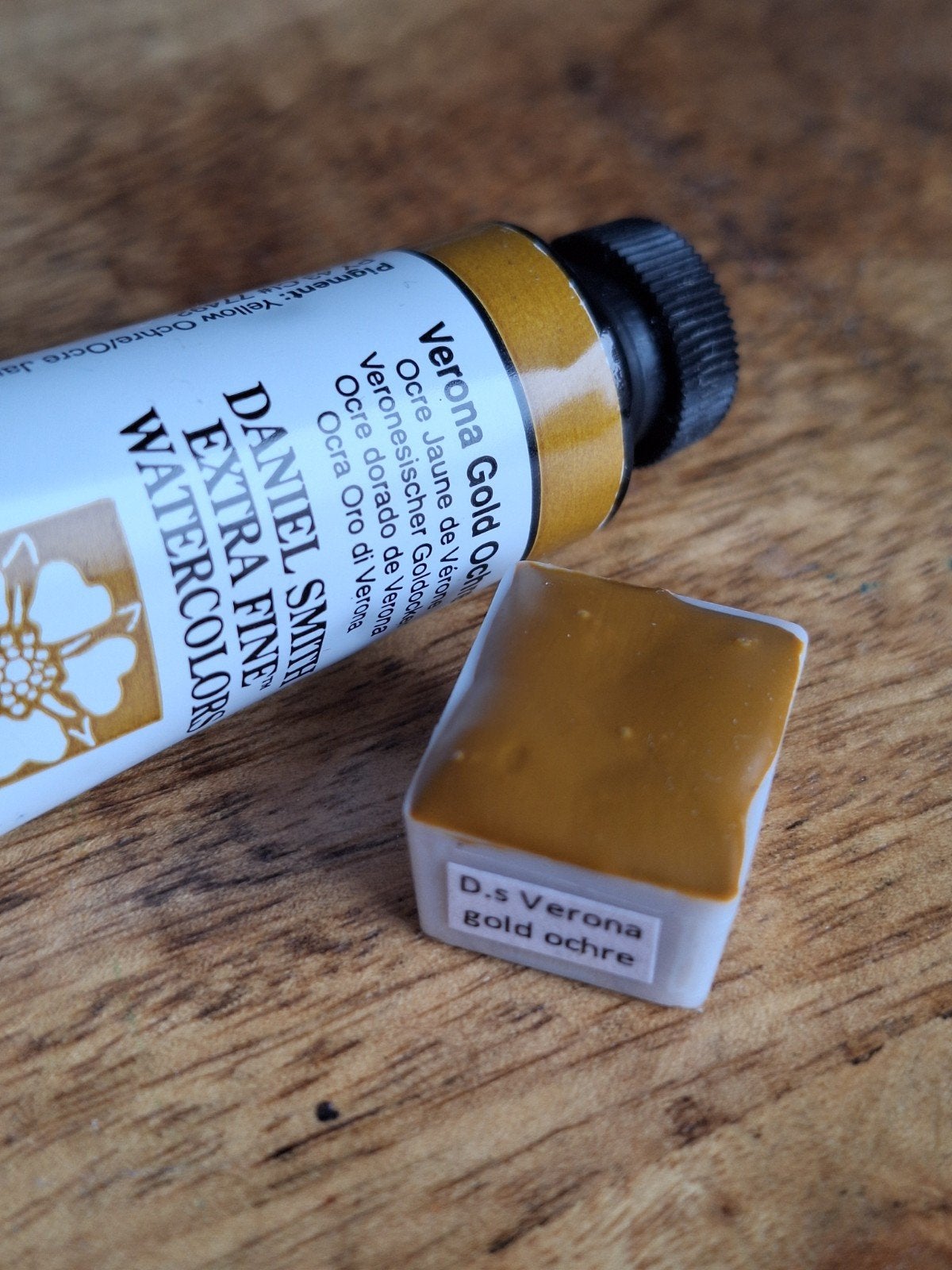 Daniel Smith Verona Gold Oker aquarelverf ½ napje, Ophalen of Verzenden, Nieuw, Waterverf