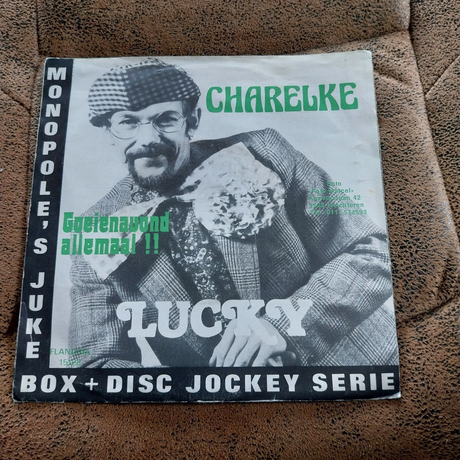 Lucky - Charelke / Goeienavond Allemaal! (Single), Fotohoes, Ophalen of Verzenden, Gebruikt, Nederlandstalig