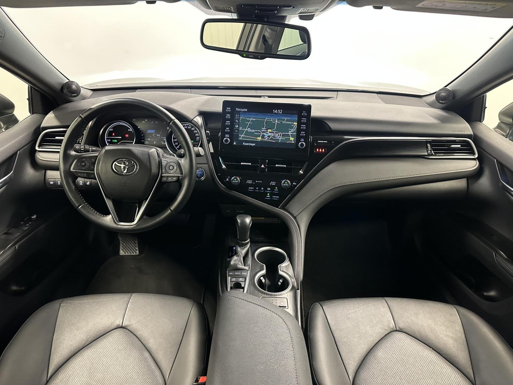 Toyota Camry 2.5 Hybrid Business Intro CAMERA CARPLAY NAVI L, Gebruikt, 4 cilinders, 2487 cc, Camry