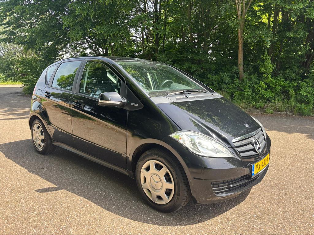Mercedes-Benz A-klasse 150 BlueEFFICIENCY Business | Airco |, Auto's, Voorwielaandrijving, Stof, Zwart, Handgeschakeld