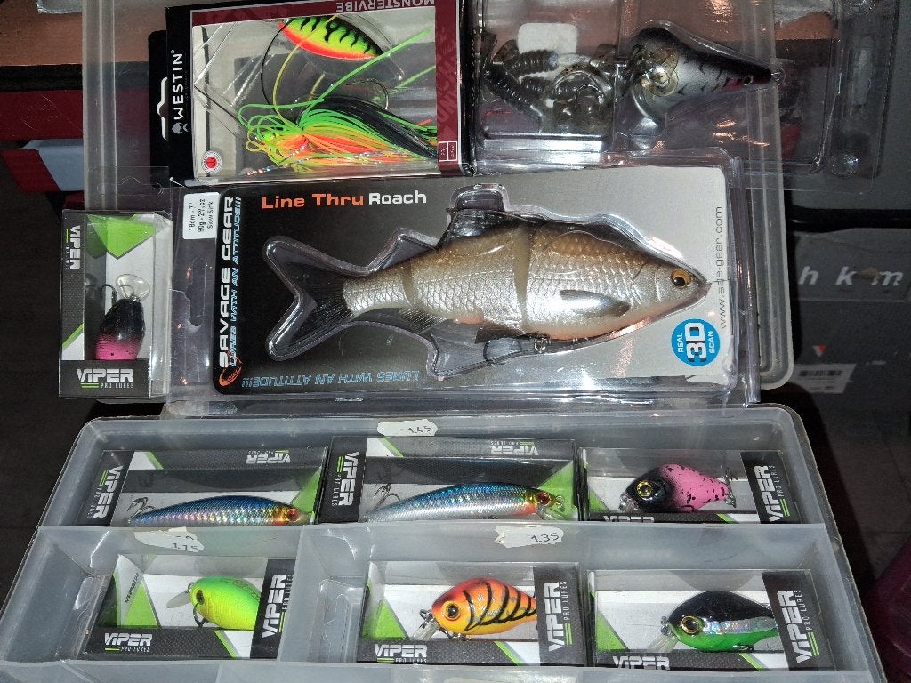 partij div plugen-blinkers-shads -savage gear kunstaas, Watersport en Boten, Ophalen of Verzenden, Nieuw, Overige typen