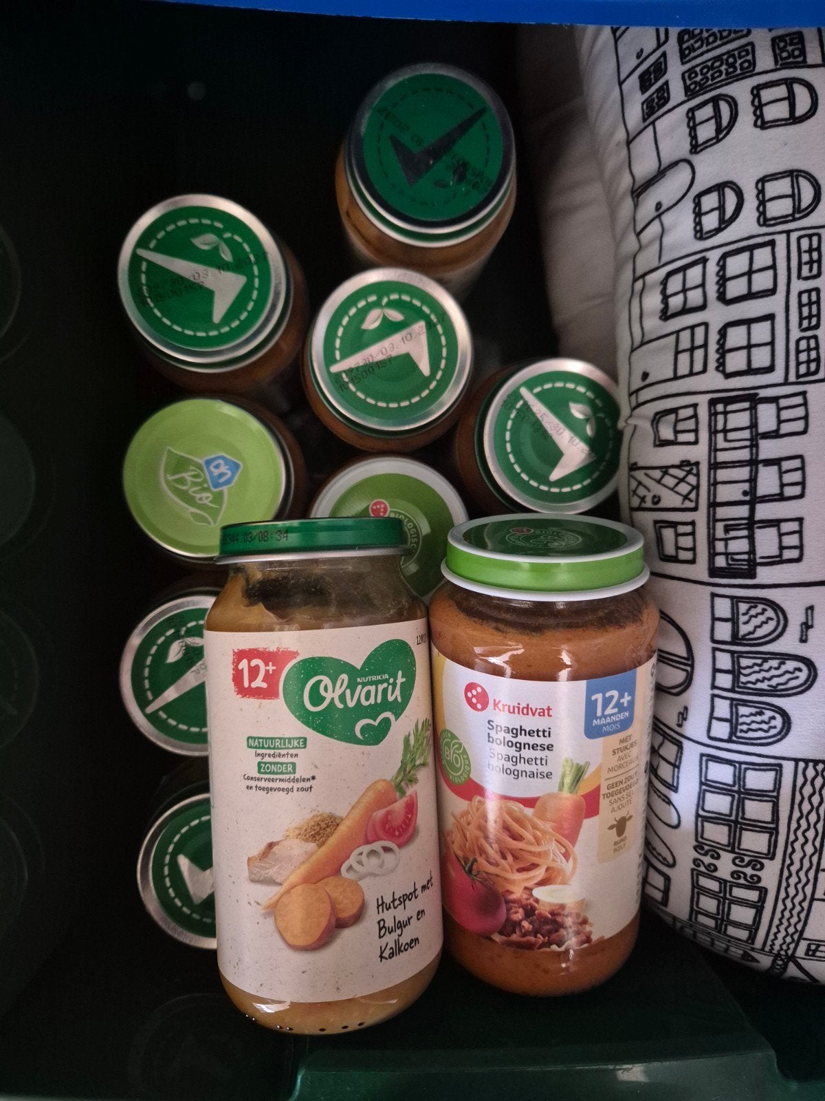 12 potjes babyvoeding 12+ maanden (Olvarit, Kruidvat), Ophalen, Nieuw, Bewaarbakje, Overige merken