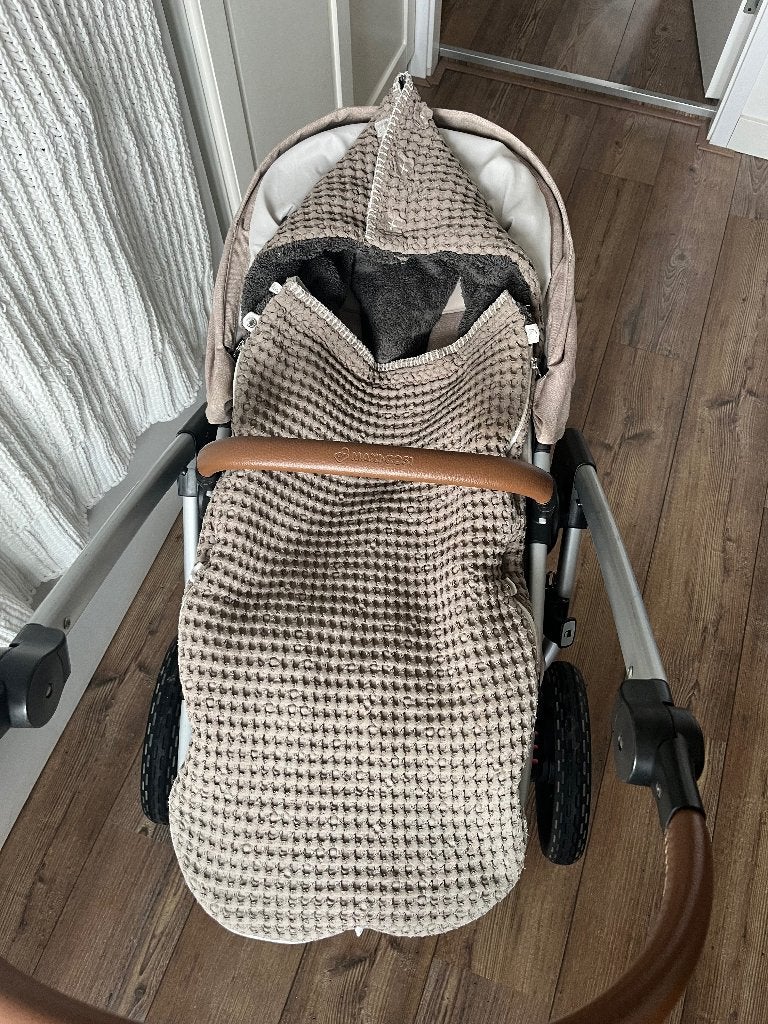 Koeka voetenzak voor buggy of zitje kinderwagen, Overige kleuren, Koeka, Ophalen of Verzenden, Zo goed als nieuw