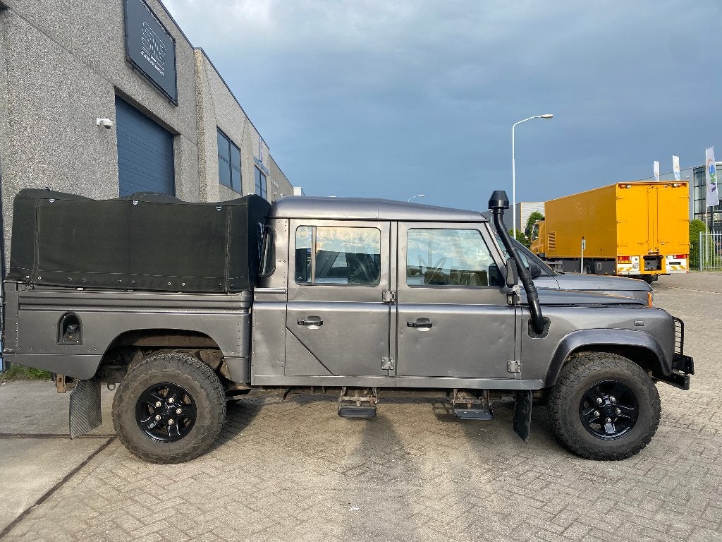Defender TD5  Land Rover 130 Crew Cab, Auto's, Land Rover, 2495 cc, 122 pk, Particulier
