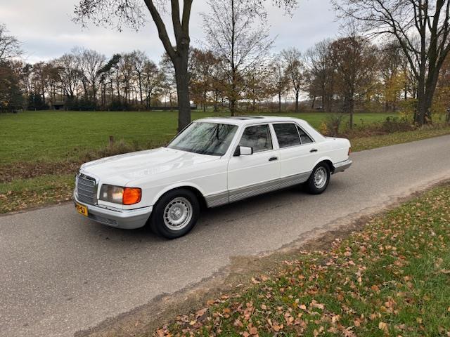 Mercedes-Benz W126 300SD OM605 Automaat, Auto's, Oldtimers, Automaat, Achterwielaandrijving, Wit, Diesel