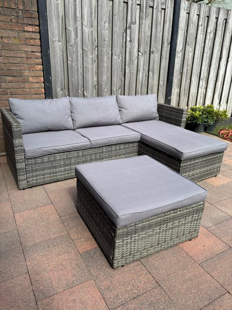 Exterioo loungeset met hocker - Grijs Wicker, Ophalen, 4 zitplaatsen, Zo goed als nieuw, Loungeset