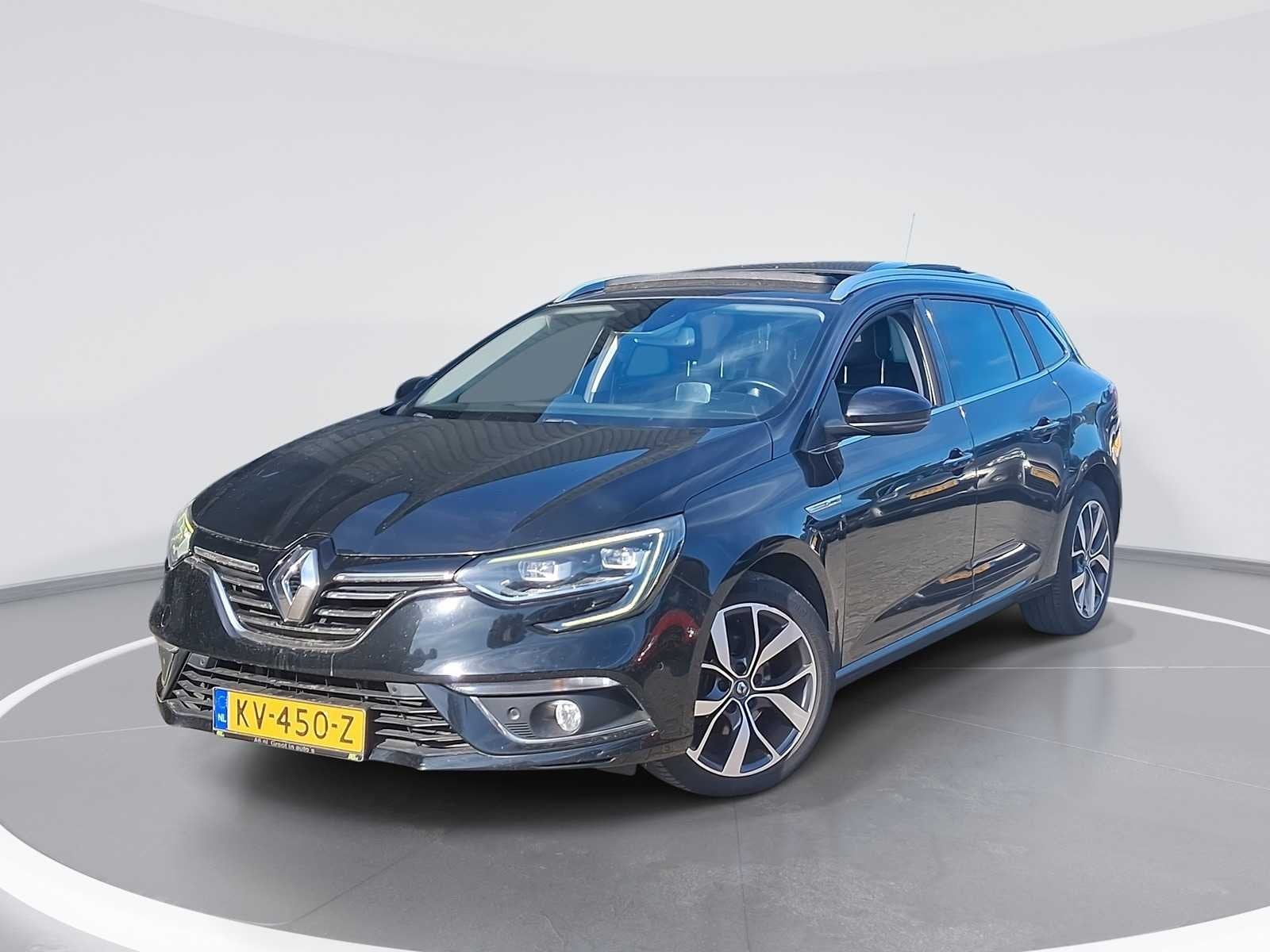 Renault Mégane Estate 1.5 dCi Bose 2016 | KV-450-Z, Auto's, Gebruikt, 4 cilinders, Zwart, Origineel Nederlands