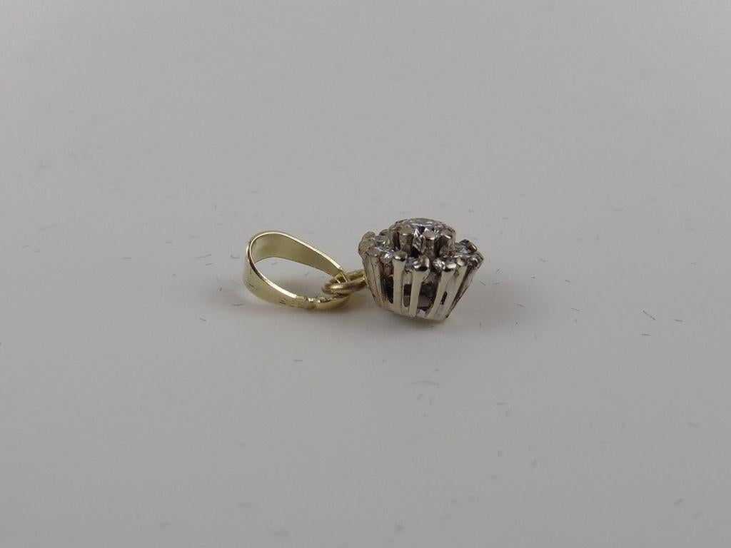 Gouden hanger met briljant                               G48, Gebruikt, ., Ophalen of Verzenden, .