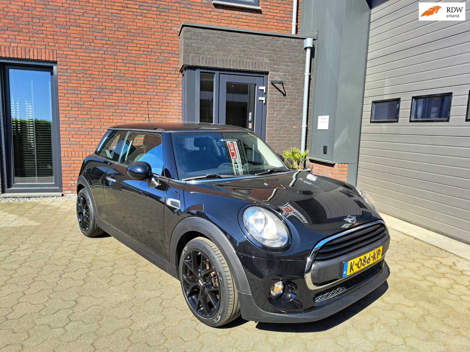 Mini 1.2 One First *Airco*Lichtmetalen Velgen, Auto's, Mini, Voorwielaandrijving, Stof, Gebruikt, 4 stoelen