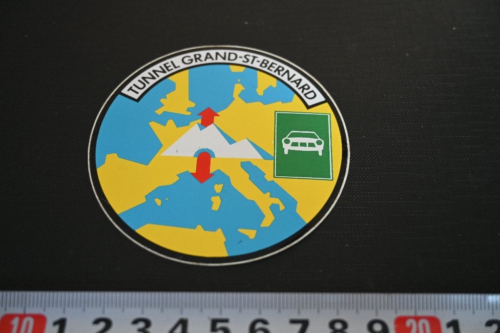 sticker Italië Zwitserland  Tunnel Grand ST-BERNARD, Ophalen of Verzenden, Zo goed als nieuw