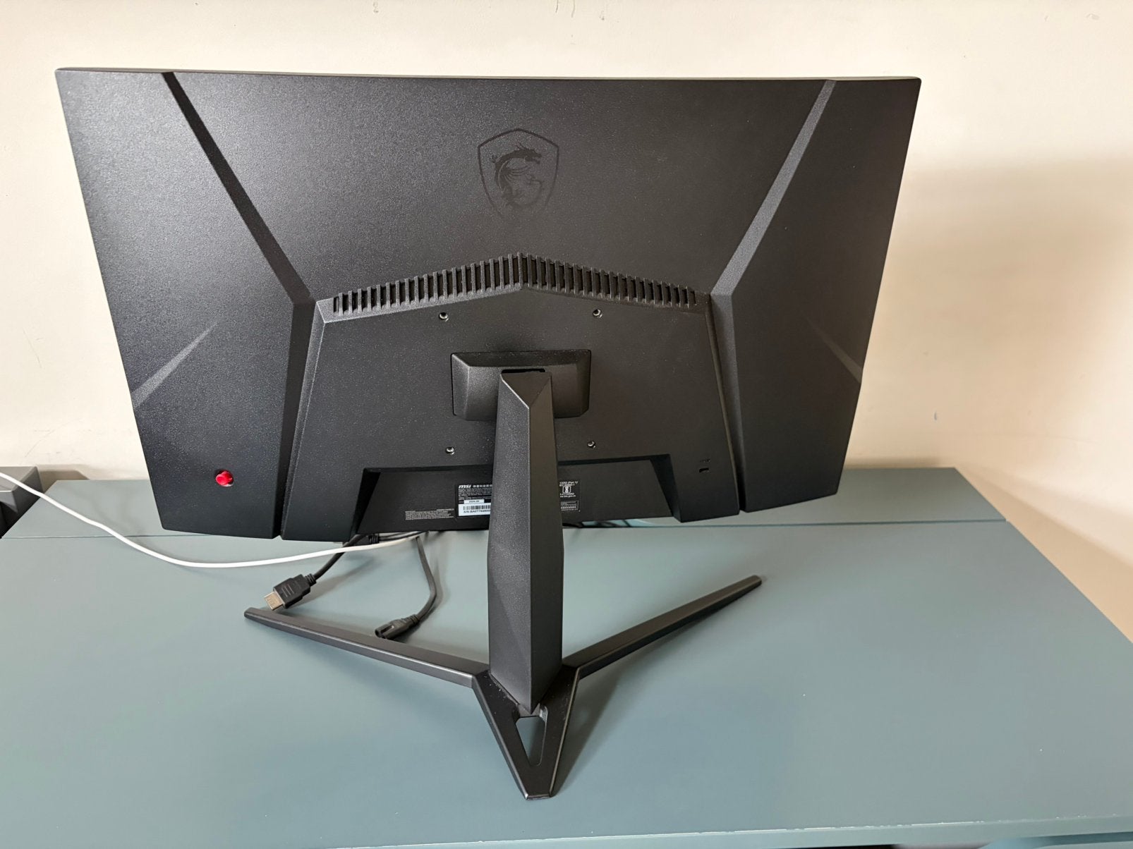 Foto 3 van MSI G24C4 E2 Curved Gaming Monitor 180Hz 1ms Full HD
