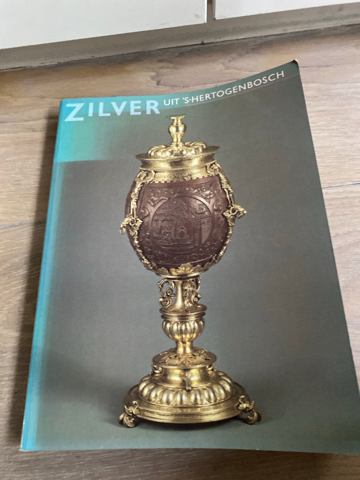 Zilver uit 's-Hertogenbosch - Noordbrabants Museum, Verzenden, Gelezen, Overige onderwerpen