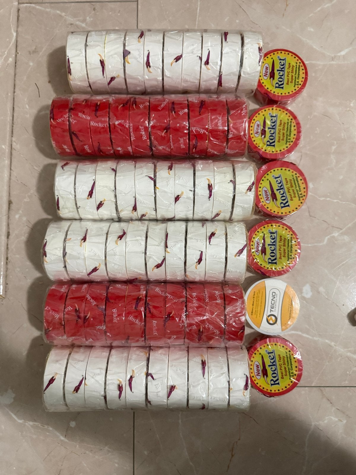 Cricket ball and Tape, Overige merken, Gebruikt, Ballen, L00