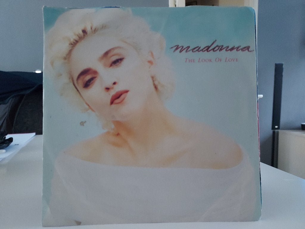7" Single Madonna - The Look Of Love / I Know It, Gebruikt, Ophalen of Verzenden, Pop, Single