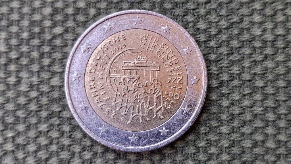 Euromunten, Ophalen of Verzenden, Overige landen, 2 euro, Losse munt