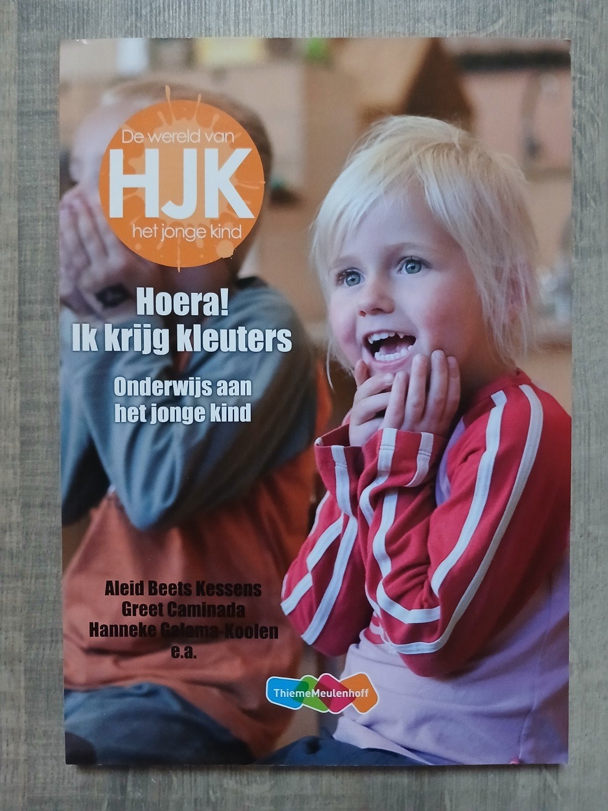 Hoera ik krijg kleuters, Ophalen of Verzenden, Zo goed als nieuw, Aleid Beets Kessens, Greet Caminada, Hanneke Gelama-Koolen e.a.