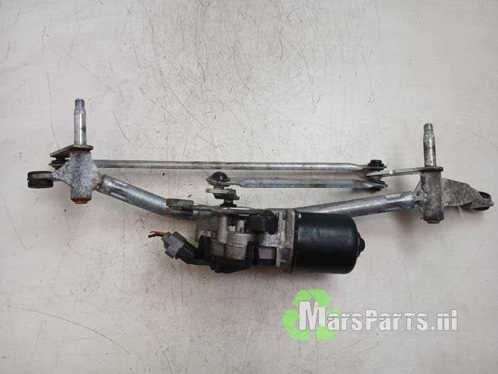 Ruitenwismotor + Mechaniek van een Nissan Qashqai, Gebruikt, -, -, Ophalen of Verzenden