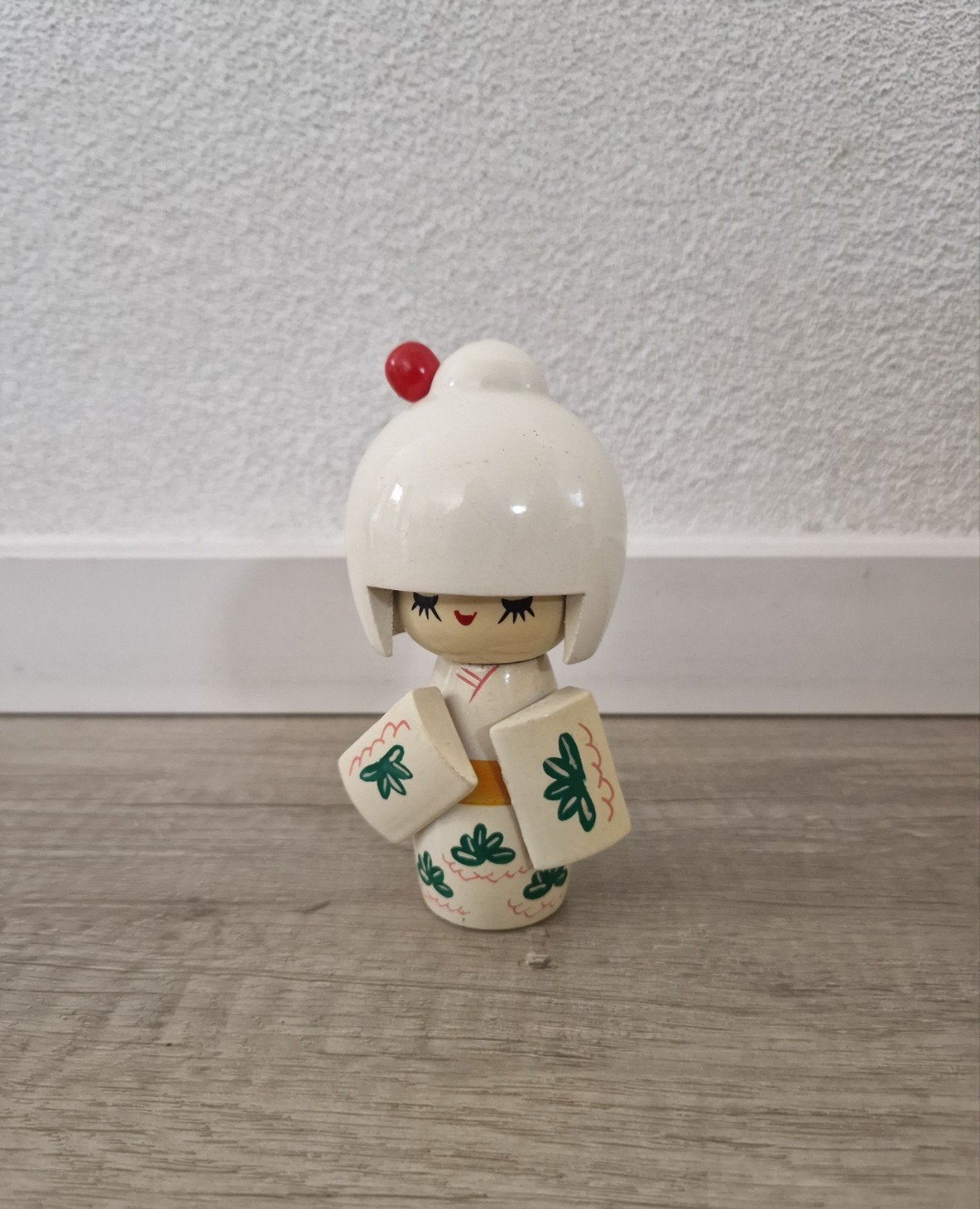 kokeshi Japanse houten pop wit gelukspoppetje, Ophalen of Verzenden