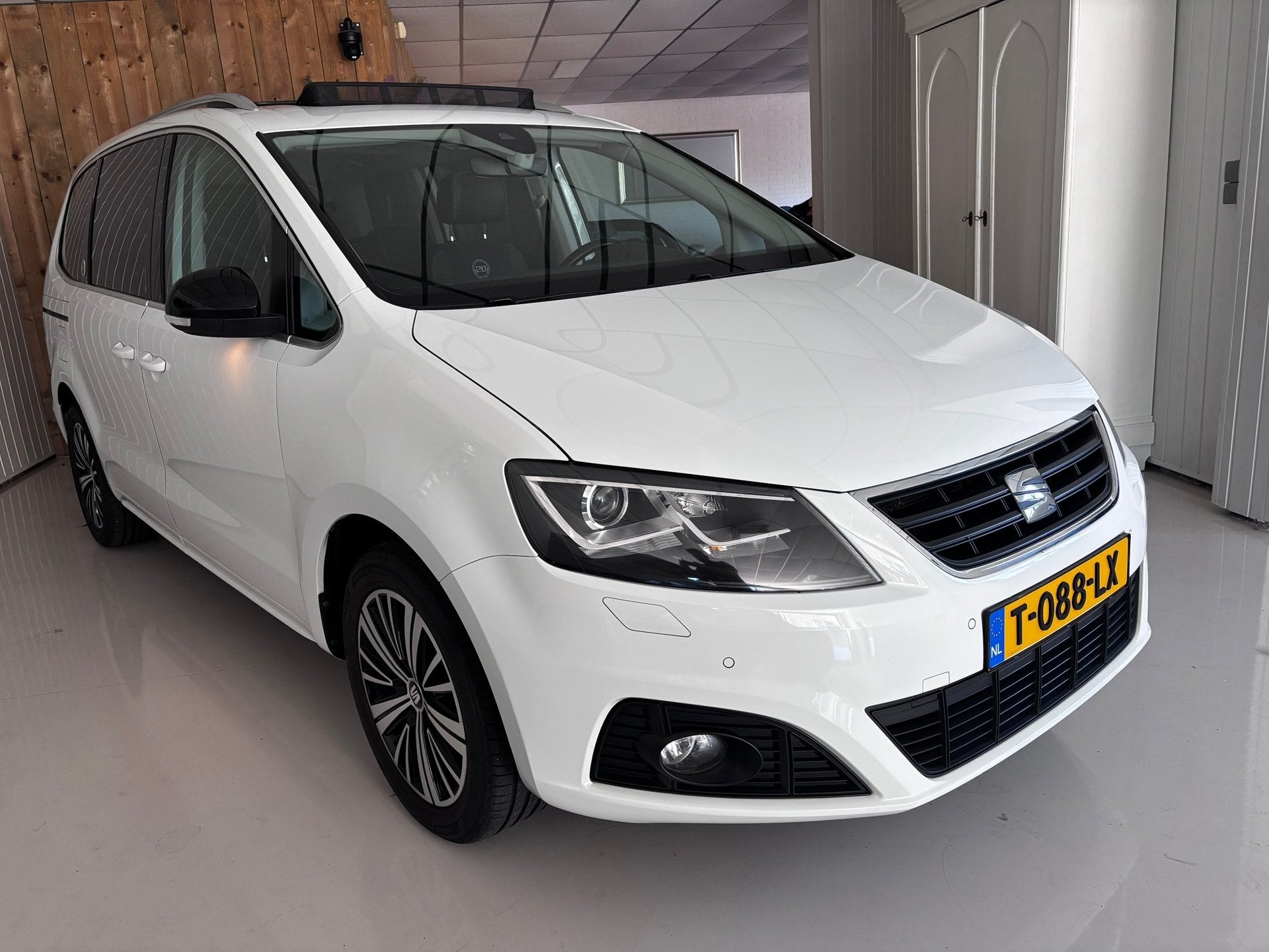 Seat Alhambra 1.4 TSI 20TH ANNIVERSARY, 7-PERSOONS, NAVI, PA, Auto's, Seat, Dealer onderhouden, 15 km/l, 4 cilinders, 150 pk