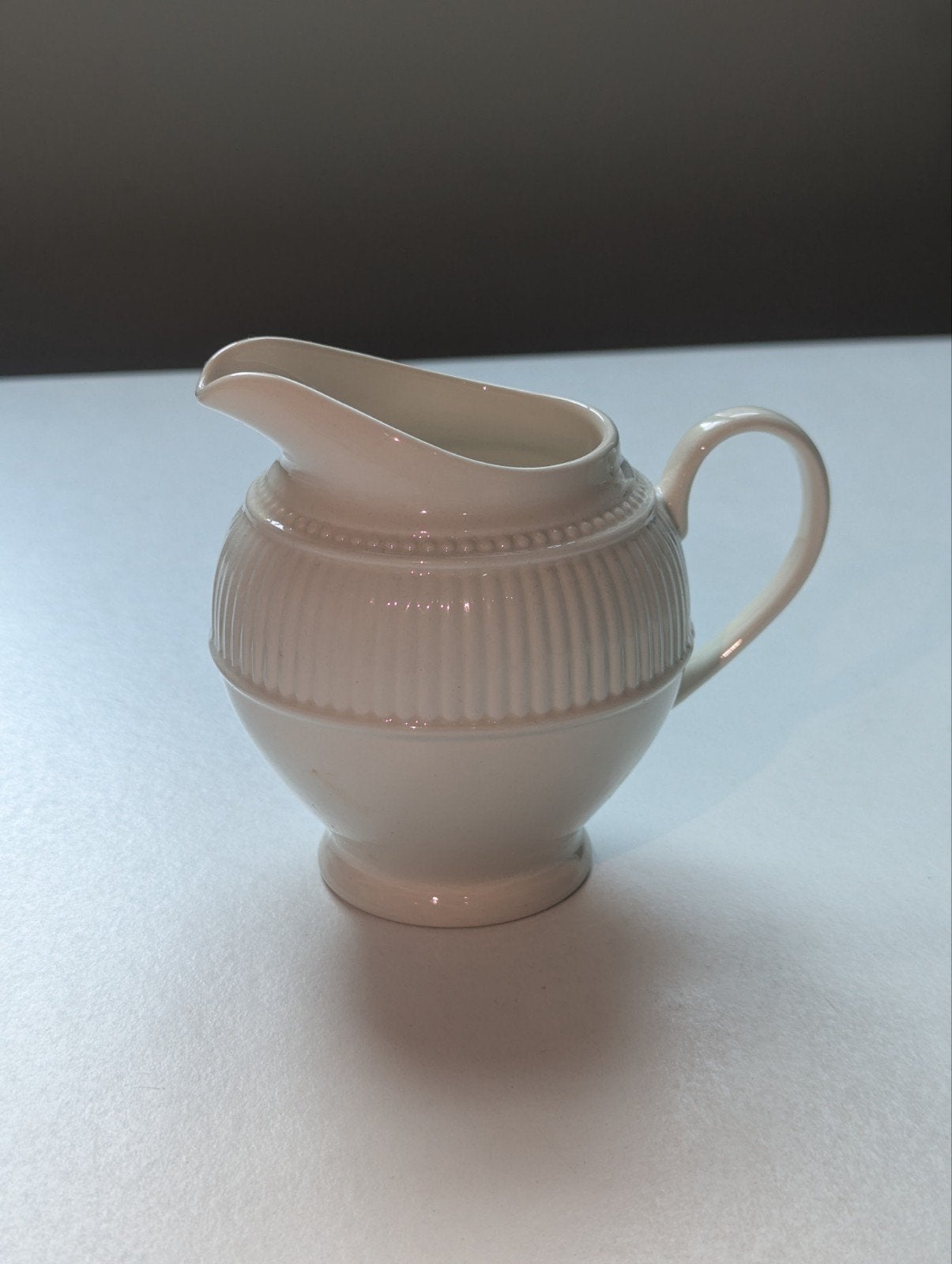 Wedgwood Windsor schenkkan, Antiek en Kunst, Antiek | Servies los, Ophalen of Verzenden