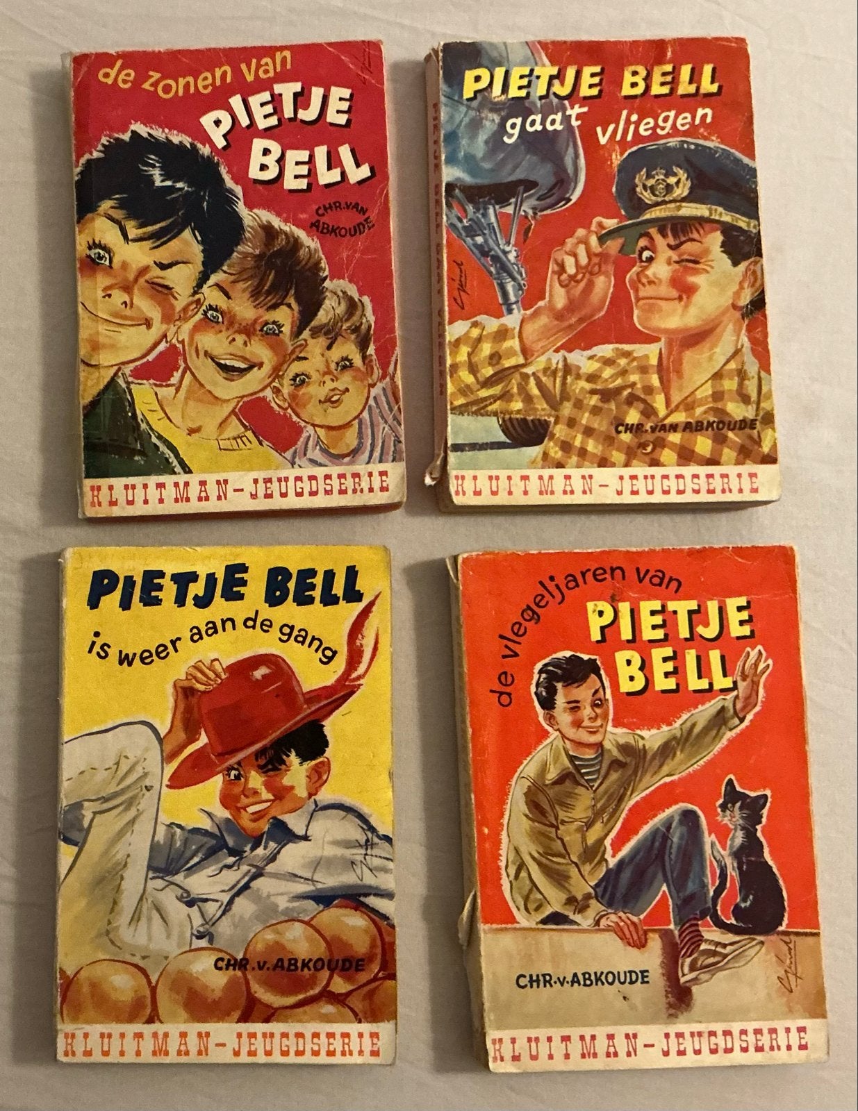 Pietje Bell Jeugdserie - 4 boeken van Chr. van Abkoude, Ophalen, Gelezen, Fictie algemeen