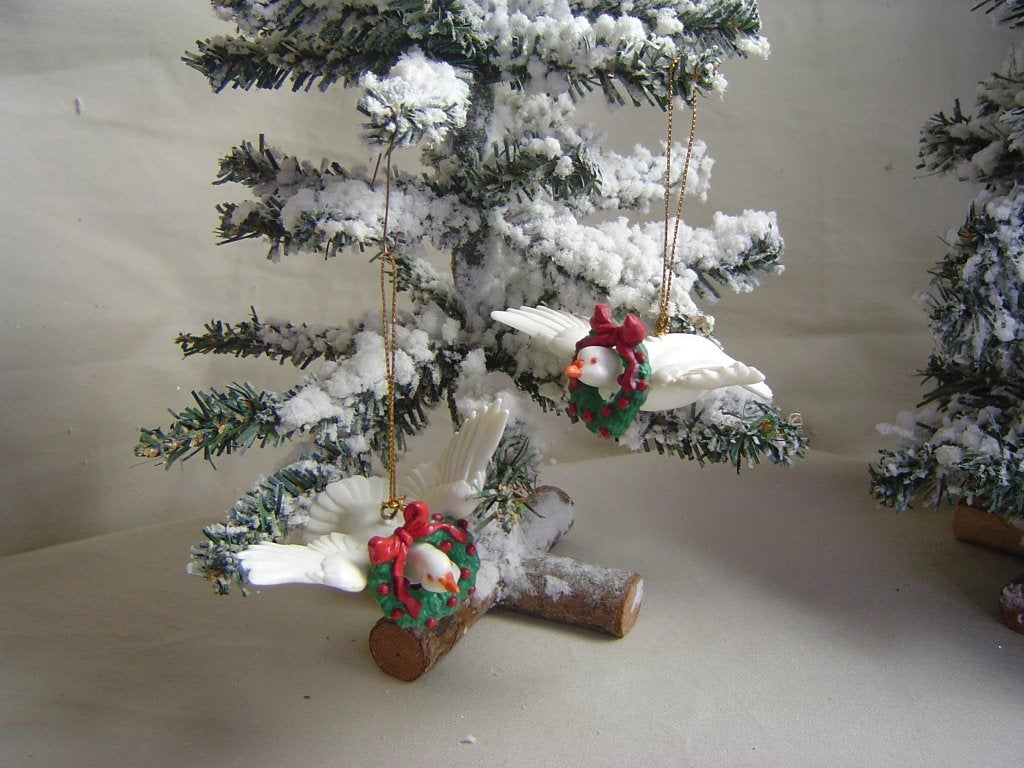 2 kleine kunststof vogeltjes kerstdecoratie, Ophalen of Verzenden, Gebruikt