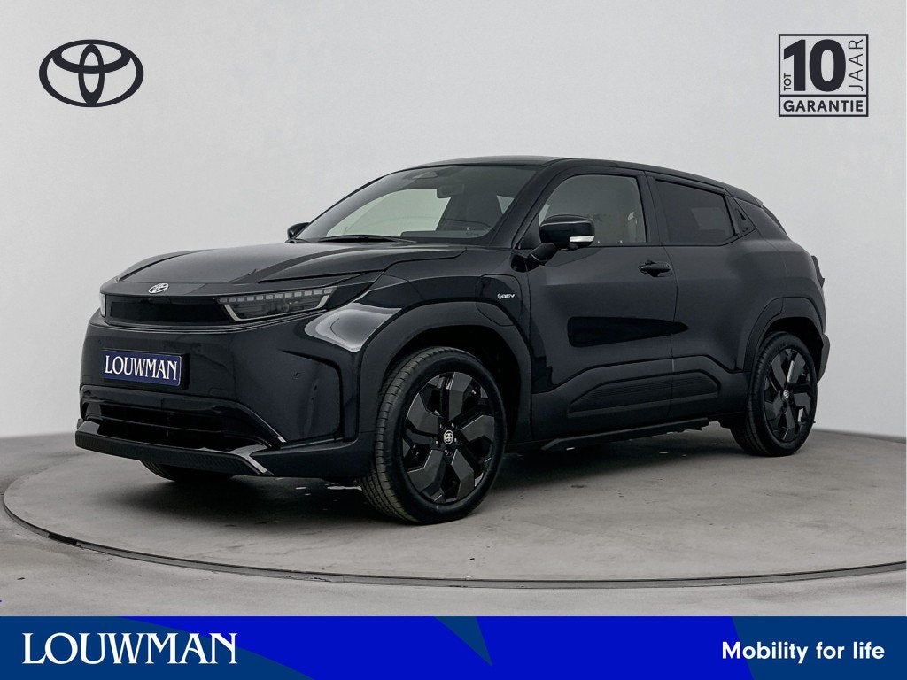 Toyota Urban Cruiser Executive 61 kWh *EV - Deal* € 4.000,, Auto's, Toyota, 12 maanden, Zwart, Leder en Stof, Zwart
