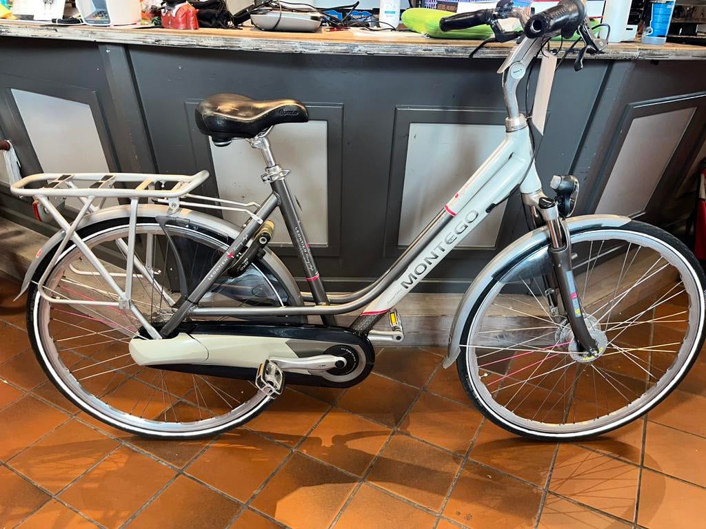 MONTEGO Luxe Leontine Edition 53cm ALU frame 8 speed Nexus, 53 tot 56 cm, 50 Grosvenor Hill, Mayfair, Londen., Versnellingen, MONTEGO