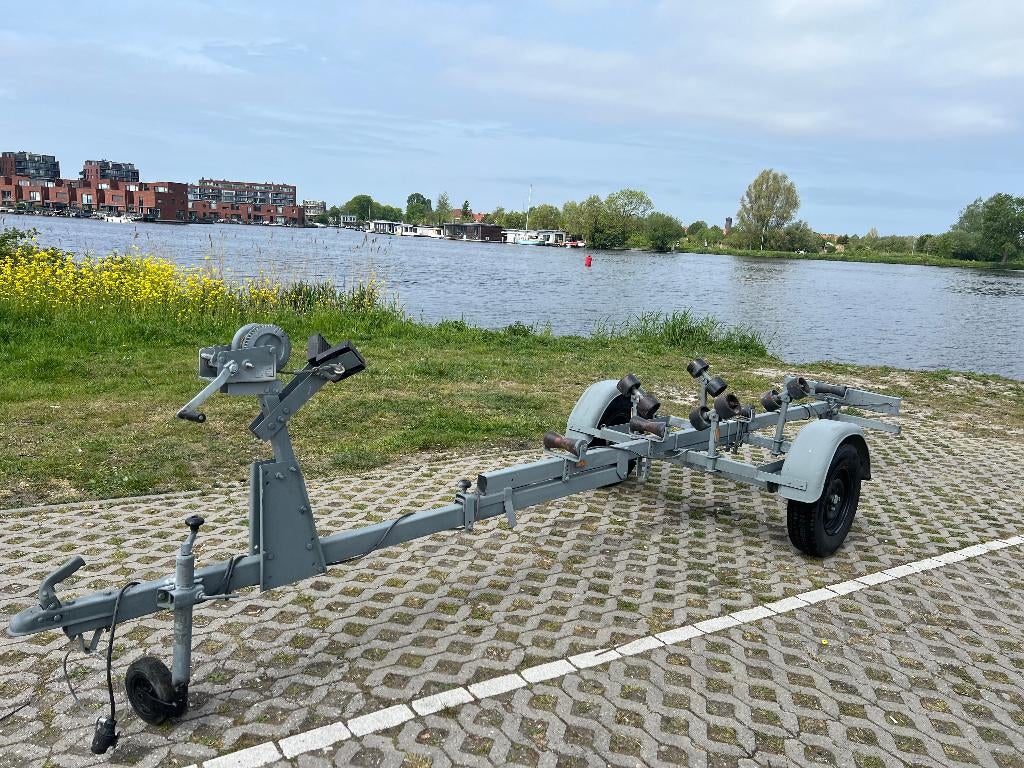 boottrailer kanteltrailer trailer boot + stallingstrailer., Ophalen, Minder dan 1500 kg, Sloepentrailer, 6 tot 9 meter