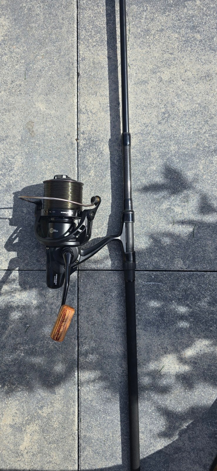 Complete hengelset: sonik 10 ft karper hengels met molens., Ophalen