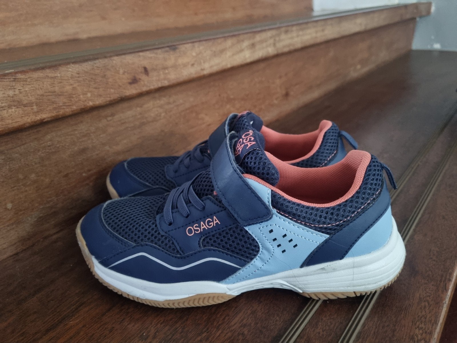 zaalhockeyschoenen maat 36, Meisje, Sportschoenen, Ophalen of Verzenden, Zo goed als nieuw