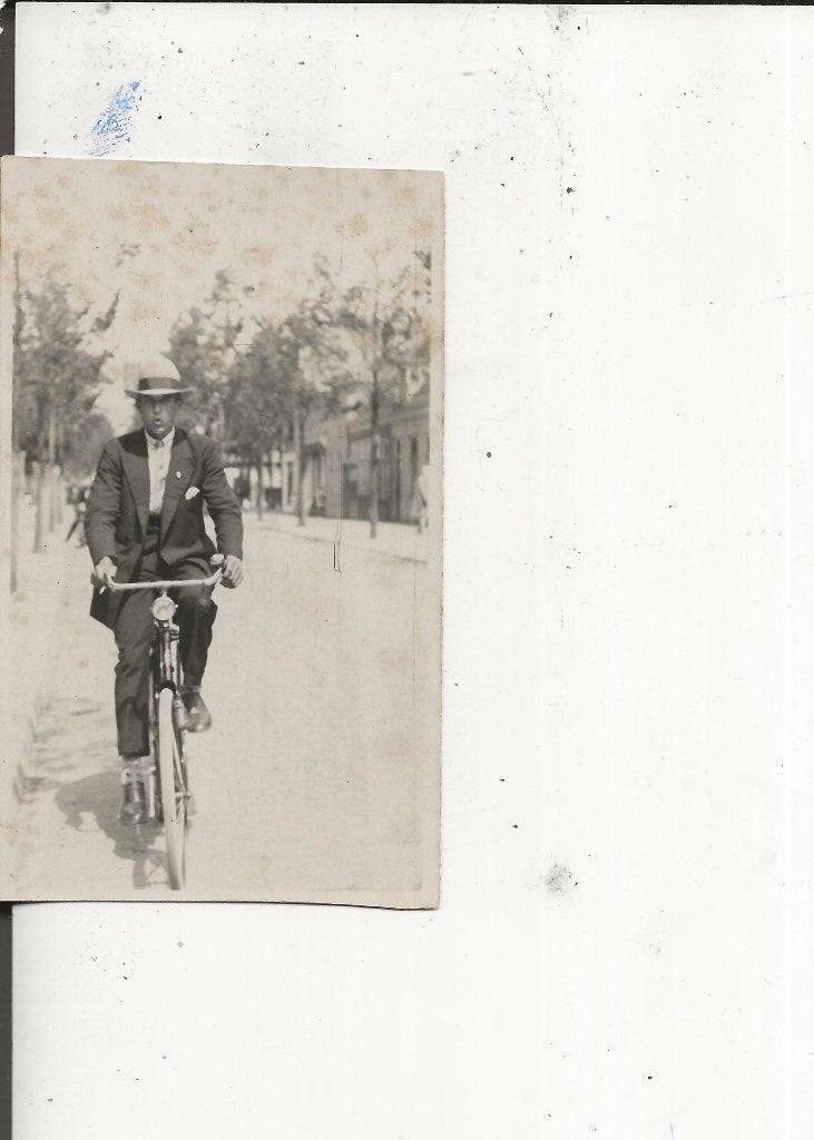 Westland Fluitende fietser Fotokaartje, Ophalen of Verzenden, 1920 tot 1940, Ongelopen, Zuid-Holland