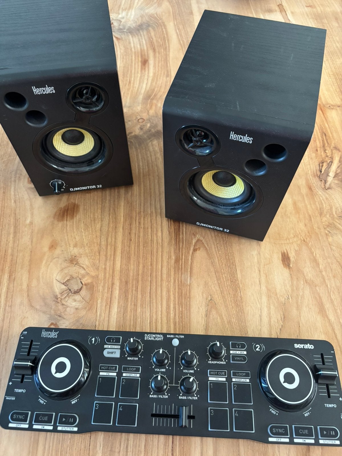 Hercules DJMonitor 32 speakers + Hercules DJ controller set, Ophalen, Zo goed als nieuw, Overige merken