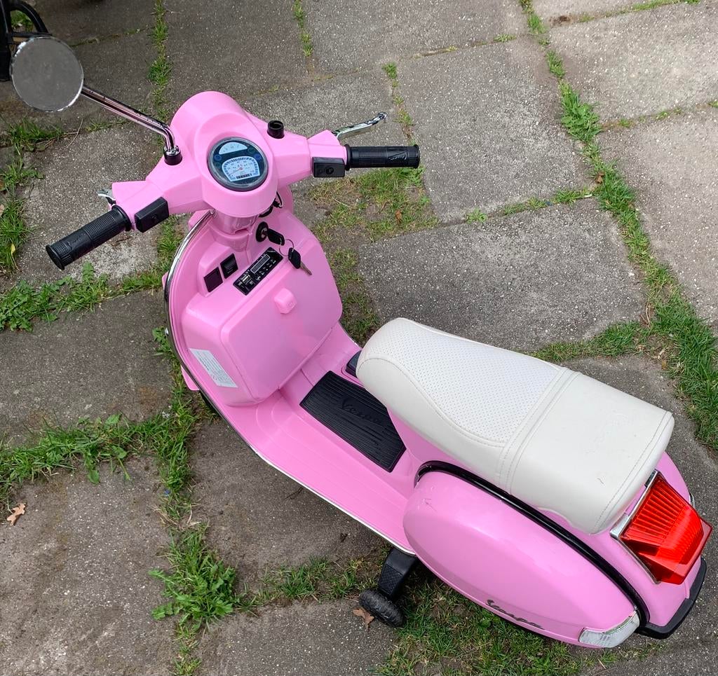 Vespa kinder scooter te koop, Ophalen, Gebruikt