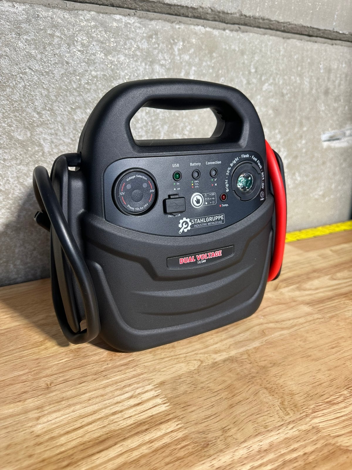Stahlgruppe SG2400 Startbooster – 12V / 24V – 1200A Peak, Ophalen, Nieuw