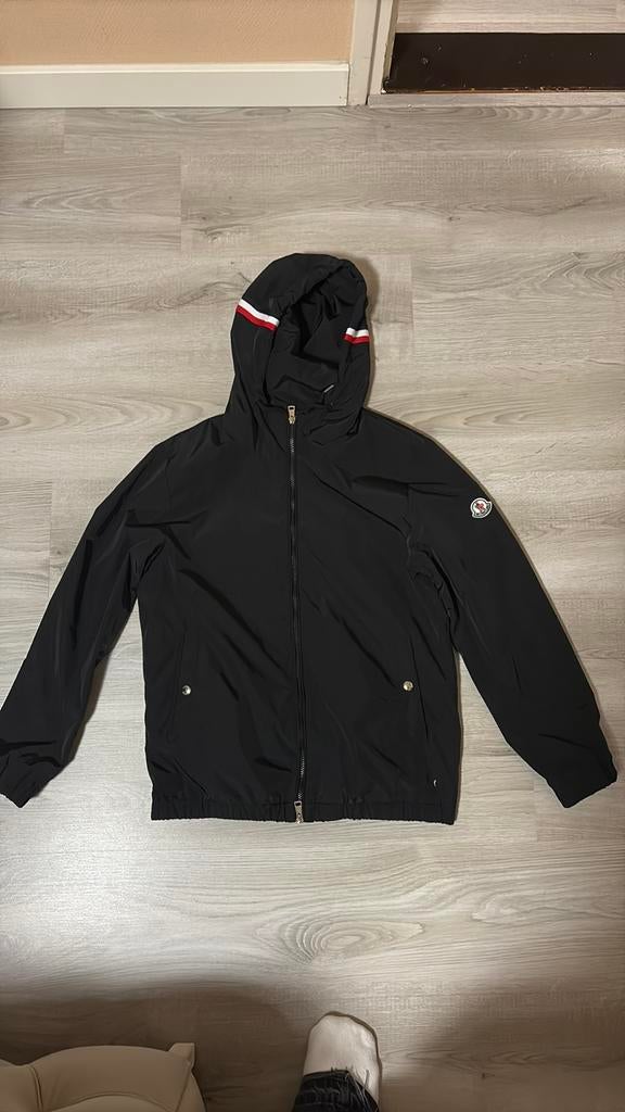 Moncler jas met nfc tag, Kleding | Heren, Jassen | Zomer, Ophalen of Verzenden, Zo goed als nieuw, Zwart
