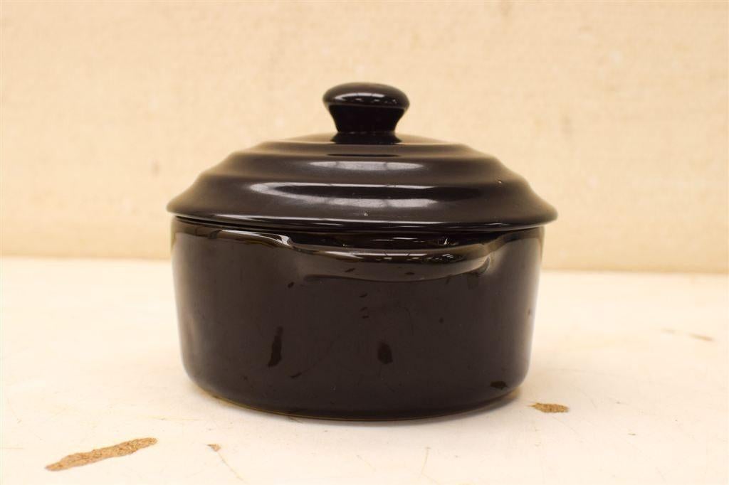 Mini pannetje van porselein / ovenschaaltje 49975, Huis en Inrichting, Keuken | Potten en Pannen, Ophalen of Verzenden, Gebruikt