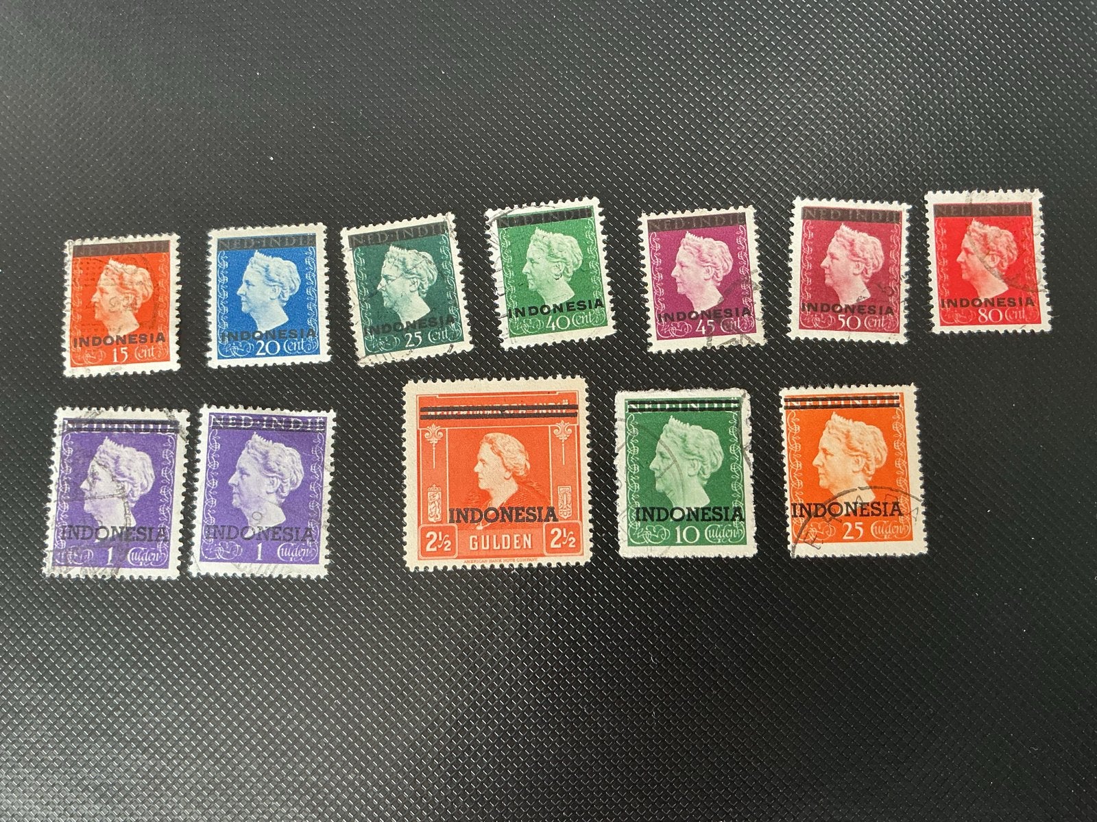 Indonesische postzegels met Koningin Wilhelmina, Postzegels en Munten, Ophalen of Verzenden, T/m 1940, Gestempeld