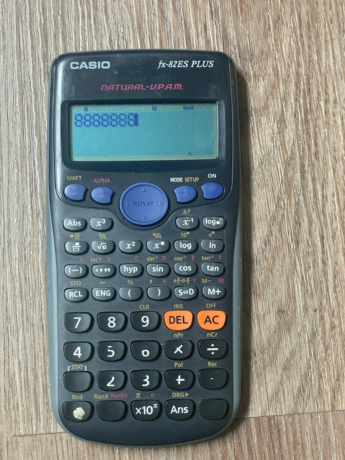 Casio rekenmachine fx-82ES plus, Diversen, Rekenmachines, Ophalen of Verzenden, Gebruikt
