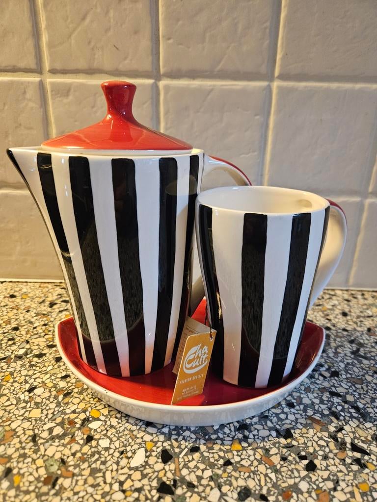 Cha Cult Theepot met Kop en Schotel - Zwart/Wit Gestreept, Huis en Inrichting, Verzenden, Keramiek, Zo goed als nieuw, Overige stijlen