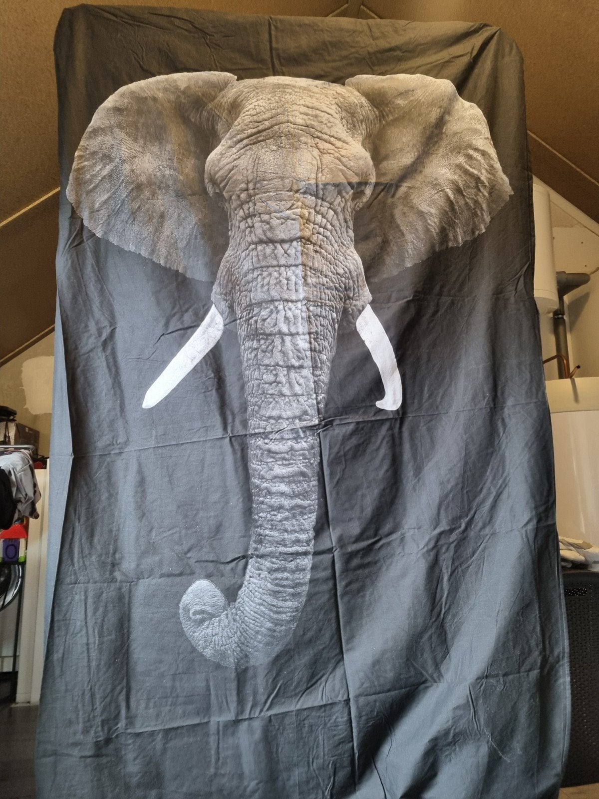 2x Eenpersoons Dekbedovertrek Kwantum - Olifant Design, Gebruikt, Eenpersoons, Zwart, Dekbedovertrek