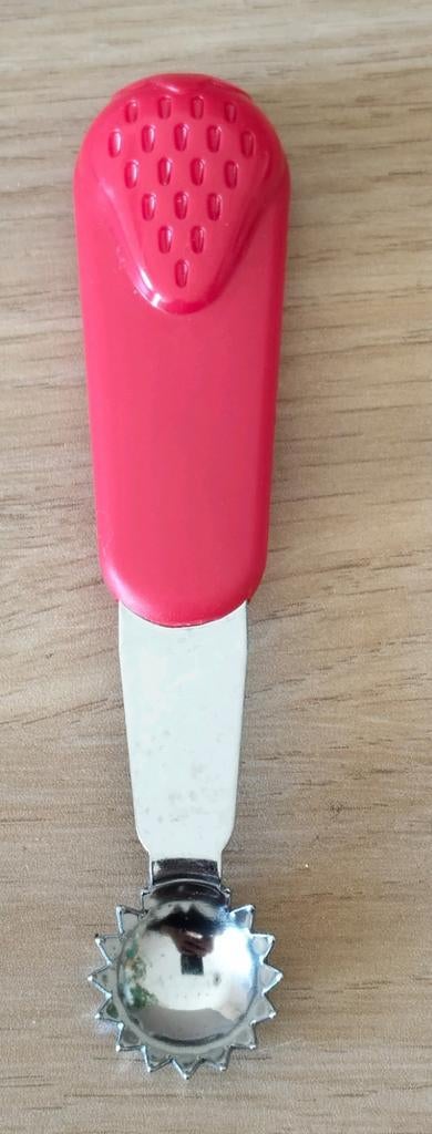 NIEUW 🍓 FACKELMANN  🍓 ONTKROONER*AARDBEIEN, Verzenden, Nieuw, Rvs of Chroom, Los bestek