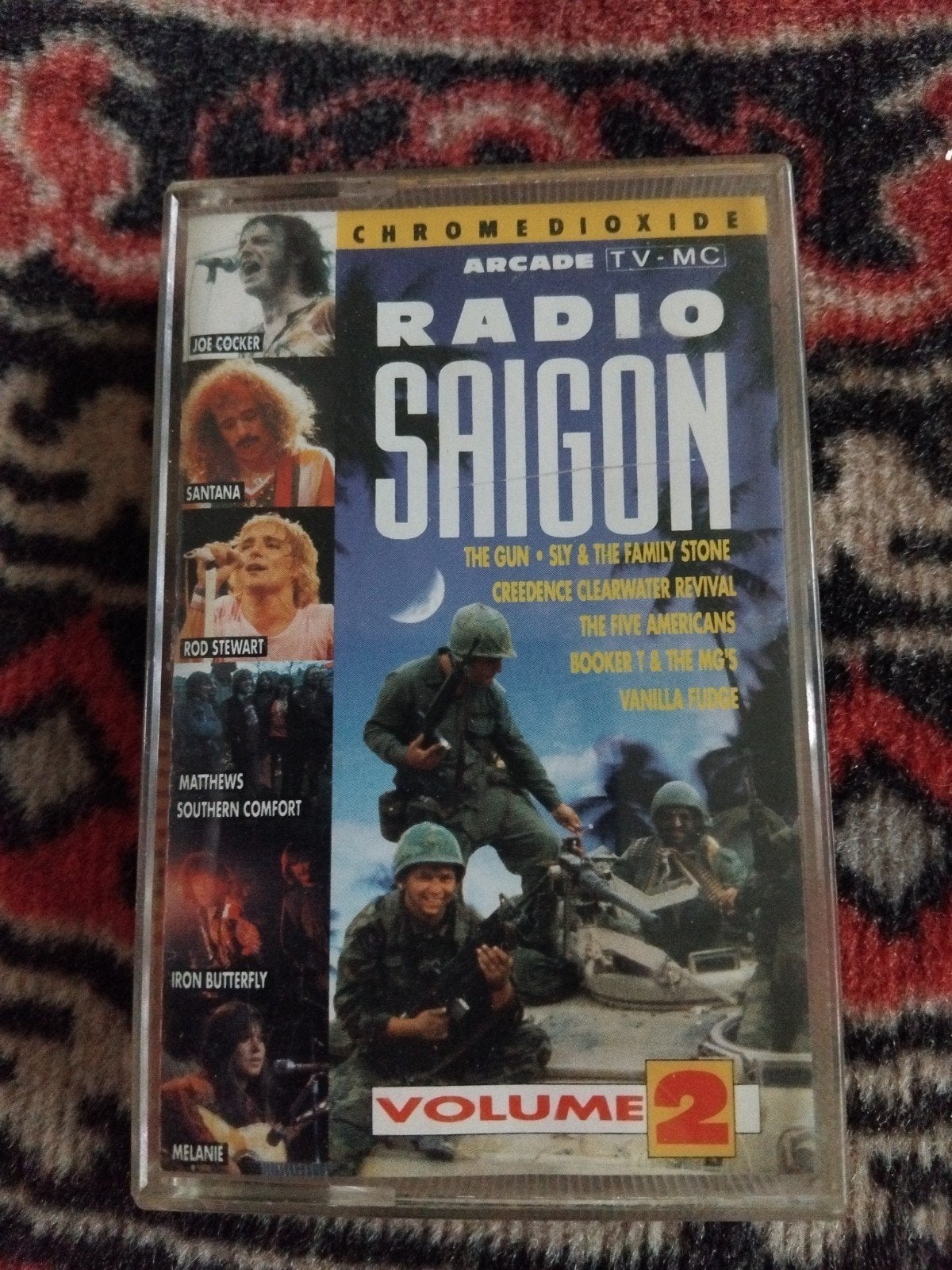 Radio Saigon Volume 2 - Cassettebandje (Pop, Rock), Cd's en Dvd's, Gebruikt, 1 bandje, Ophalen of Verzenden, Voorbespeeld