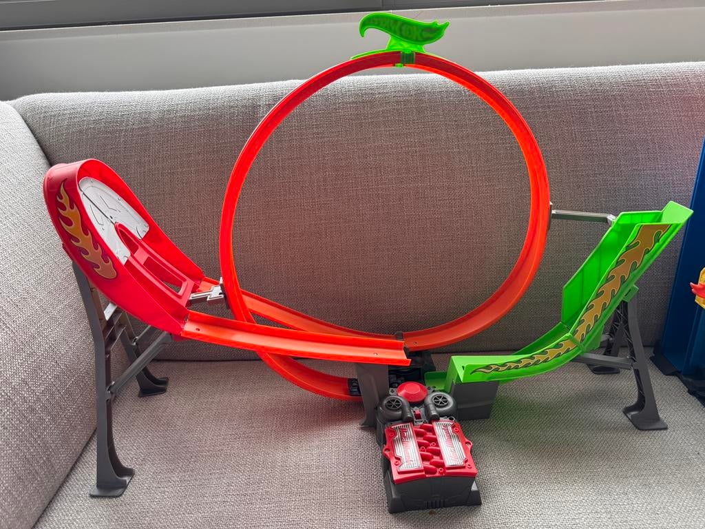 Hotwheels autobanen en garage, Ophalen, Hot Wheels, Met looping, Racebaan