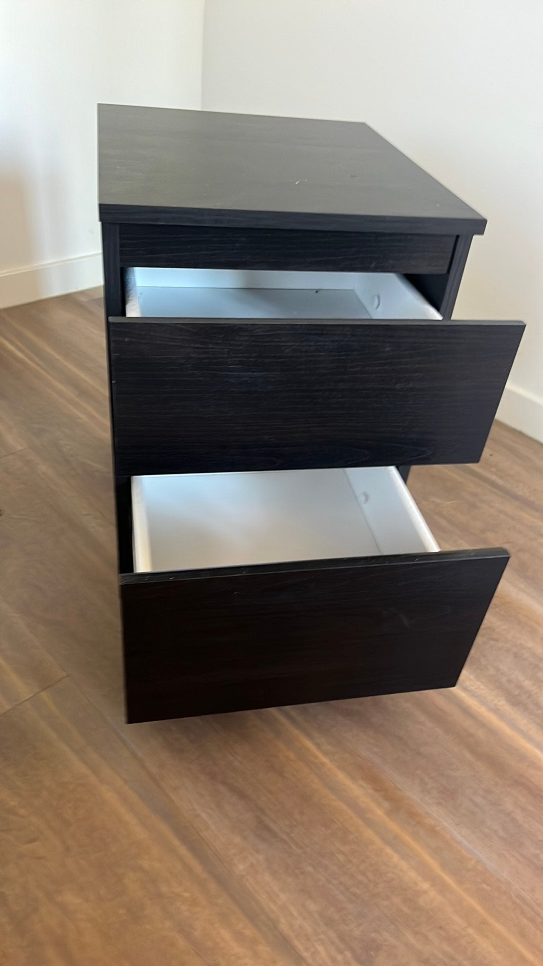 Nachtkastje IKEA, Ophalen, Minder dan 45 cm, Zo goed als nieuw, Minder dan 55 cm