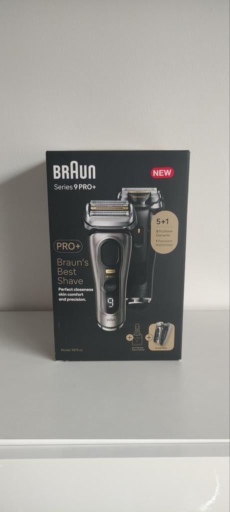 Braun Series 9 Pro+ 9575cc -Nieuwstaat met powercase en dock, Witgoed en Apparatuur, Persoonlijke-verzorgingsapparatuur, Ophalen of Verzenden