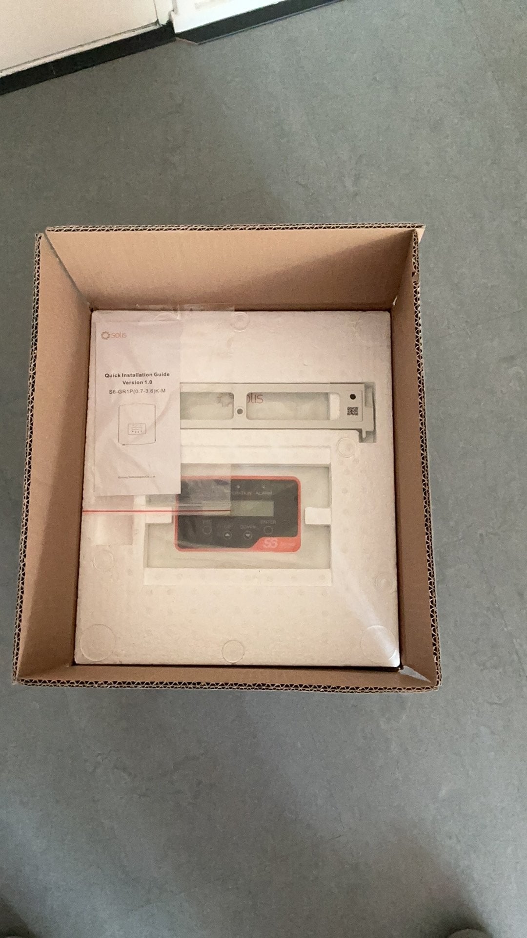 Solis S6 + 4 zonnepanelen 395W, Ophalen, Nieuw