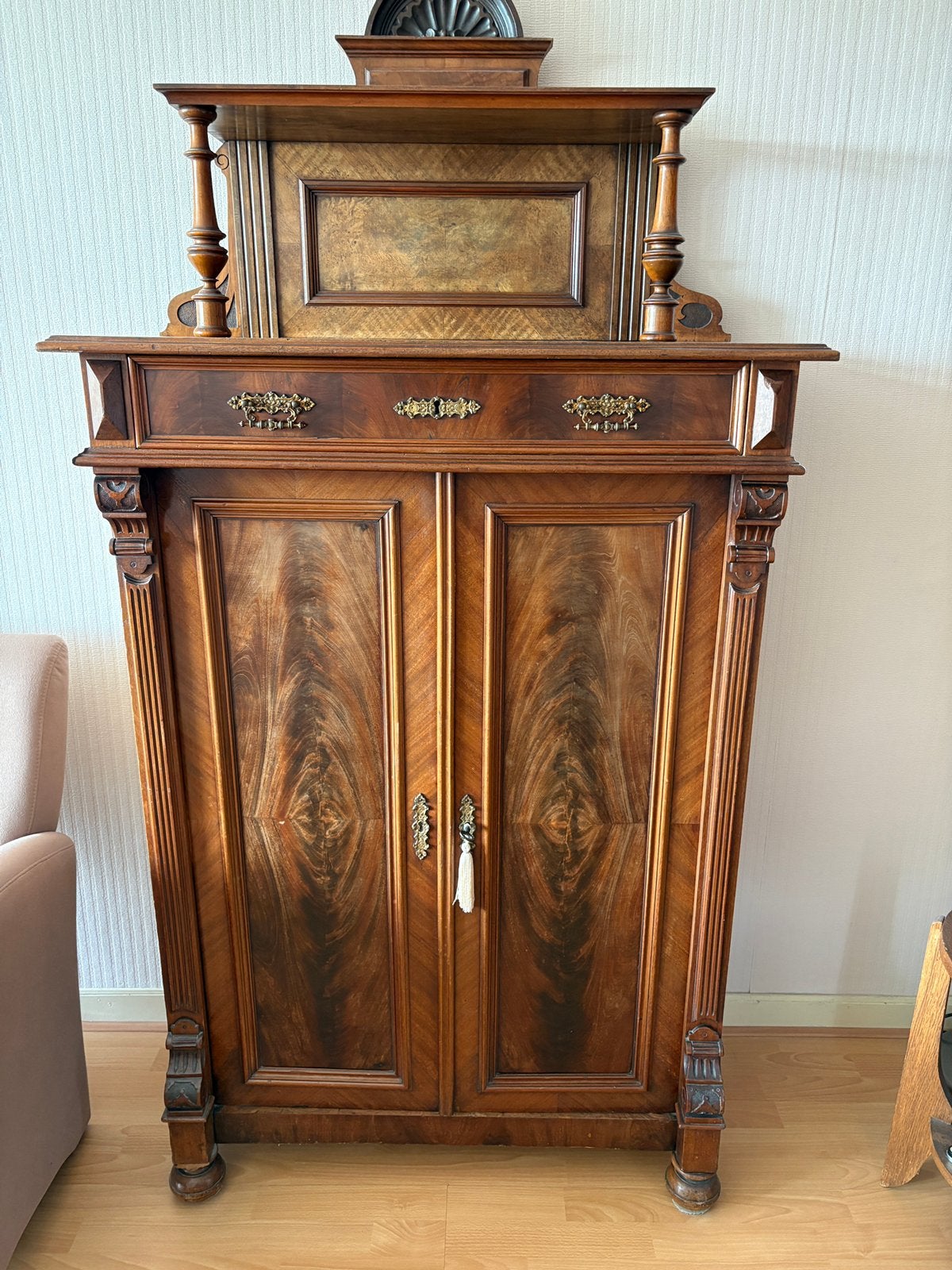 Houten kast, Antiek en Kunst, Antiek | Meubels | Kasten, Ophalen